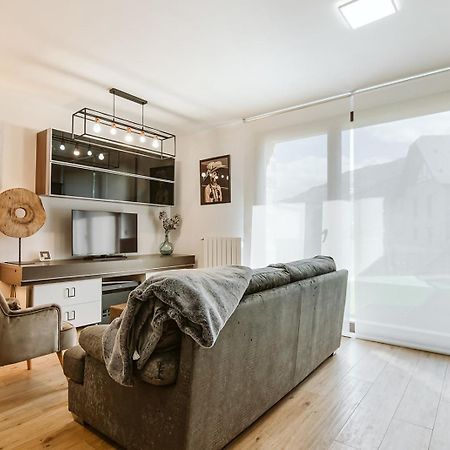 Casa Rosana - Apartamento De Diseno Con Terraza Sallent de Gállego Dış mekan fotoğraf
